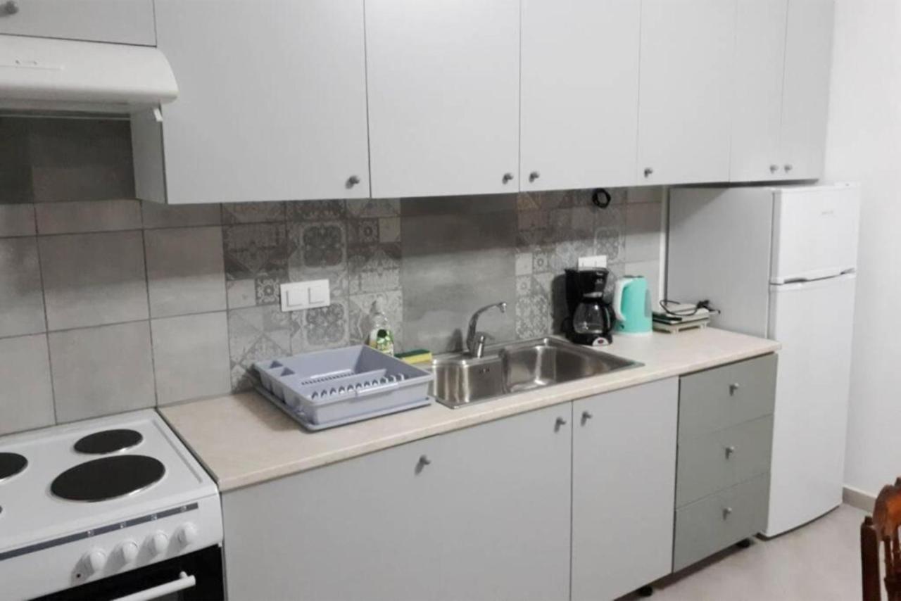 Despina Garden View Apartment อาเยียกาลินี ภายนอก รูปภาพ